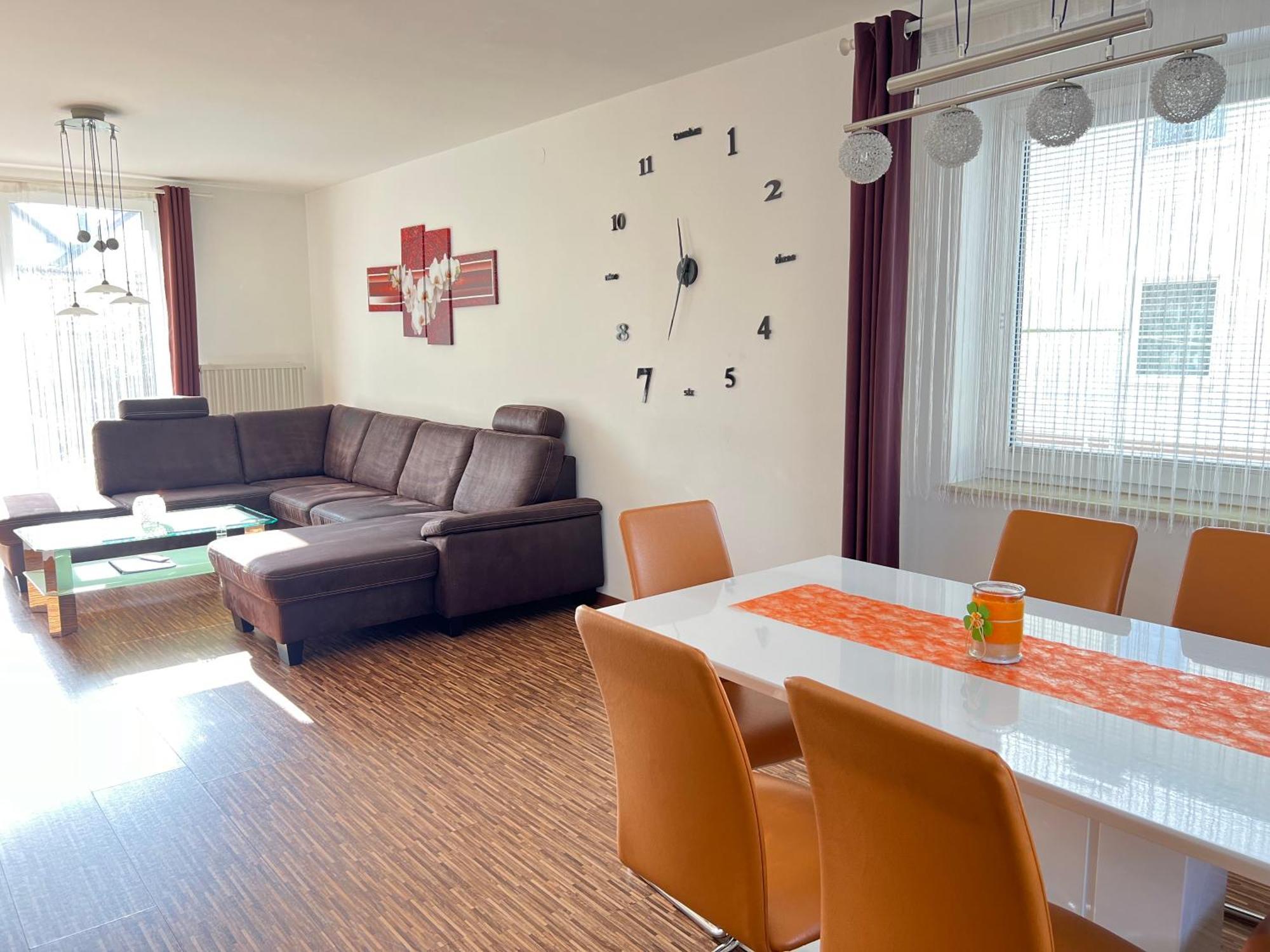 Bogi'S Ferienhaus - Pension Laakirchen Extérieur photo