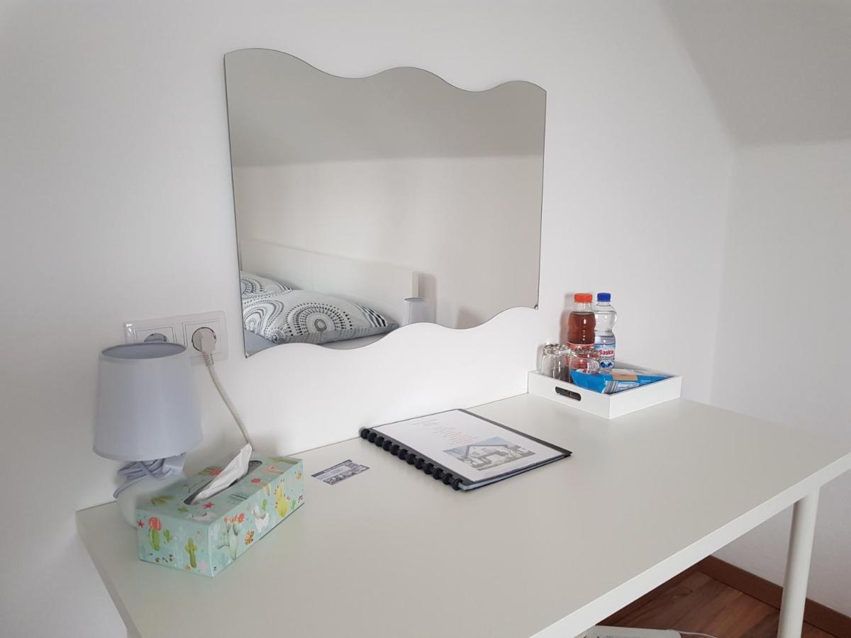 Bogi'S Ferienhaus - Pension Laakirchen Extérieur photo